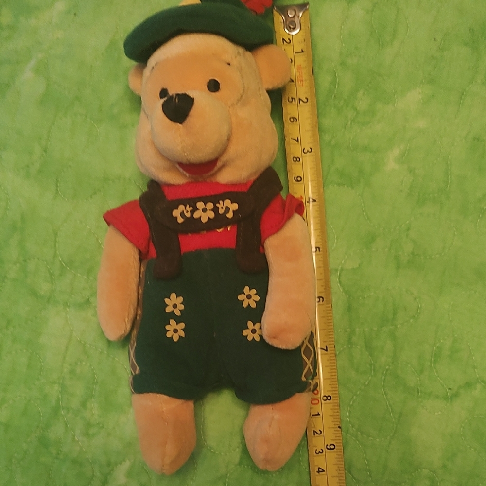 Plush Octoberfest Pooh, Nwot